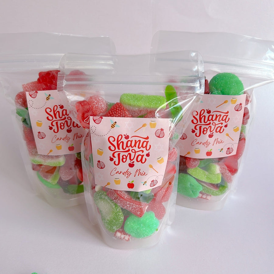 Candy bag mix for Rosh Hashanah filled with gummy candy in red and green colours